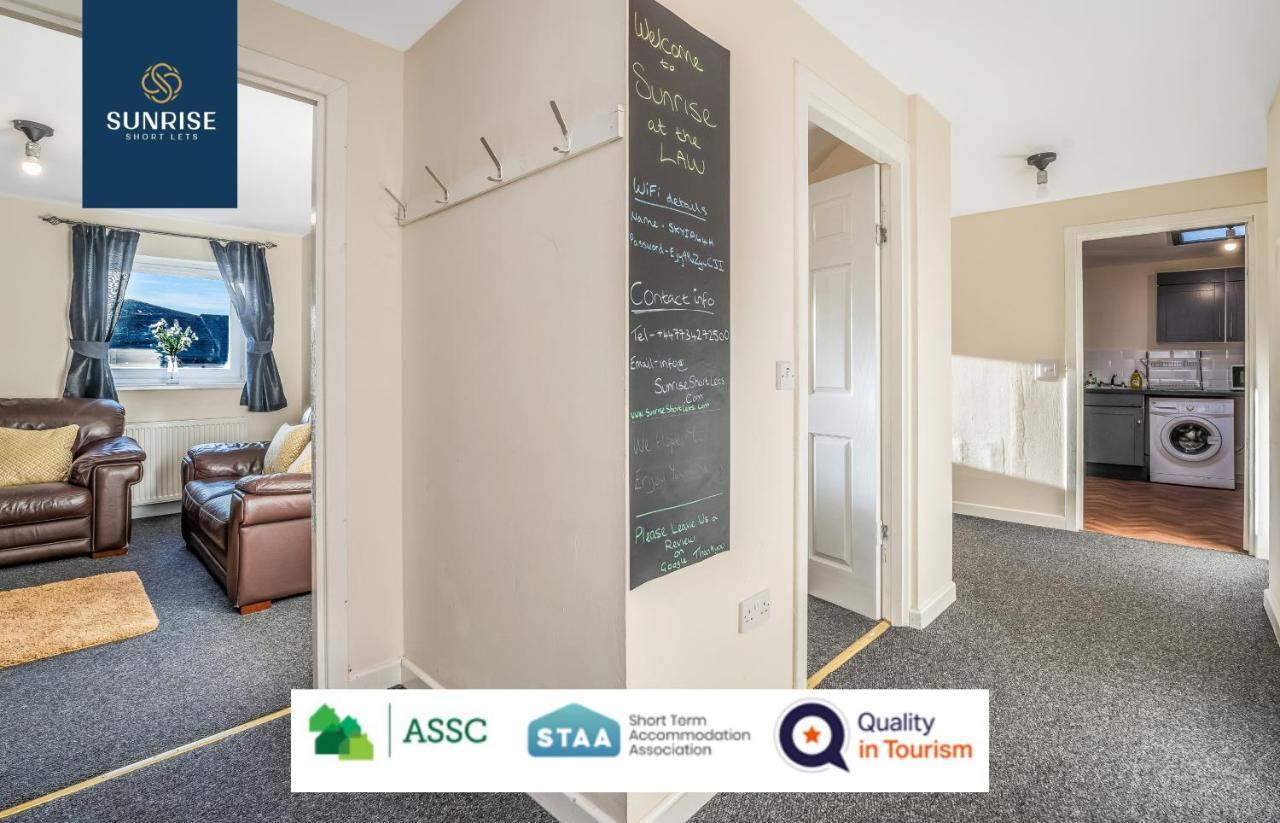 The Law, Has 4 Rooms With Tvs, 2 Bathrooms, Central, Free Parking, Fully Equipped, Contractor And Trades Favourite, 5 Mins To Centre - Long Stays, Invoice And Reduced Price Are Only Via Sunrise Short Lets Dundee Exterior photo